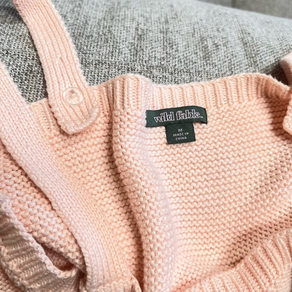 Wild Fable Crop Knit Embroidered Top Size M - Picture 4 of 8